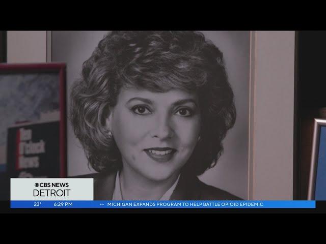 Journalism legend Amyre Makupson visits CBS News Detroit