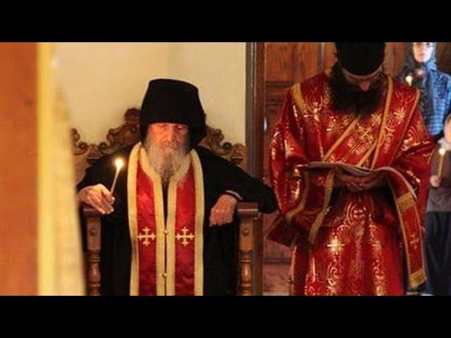 Prayer Ropes During Liturgy & Elder Ephraim's Example