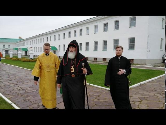 Встреча епископа Мстислава Тихвинского на Литургию древним чином единоверческой общины. Гнып