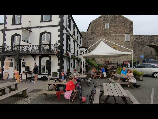 Walk around Caernarfon in Gwynedd, North Wales