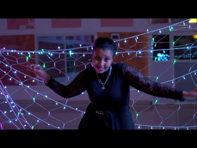 NAJMA NASHAAD - MEEL BANAAN BUUXI [OFFICIAL VIDEO 2022]