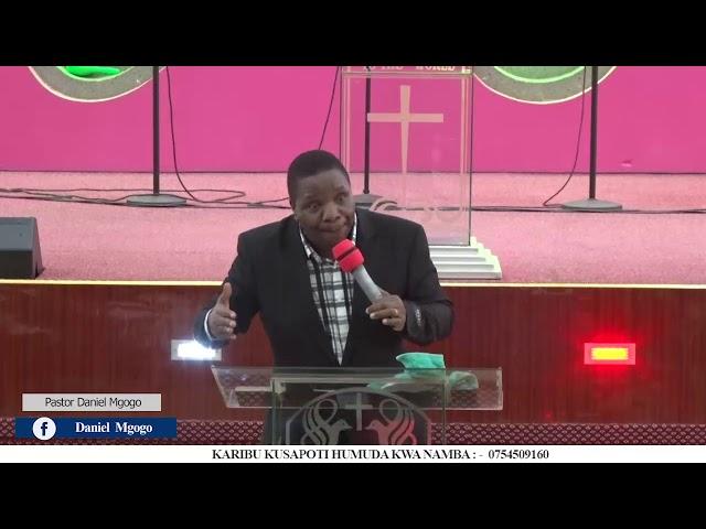 Jinsi ya kuishi na Mke wako kwa akili - Pastor Daniel Mgogo