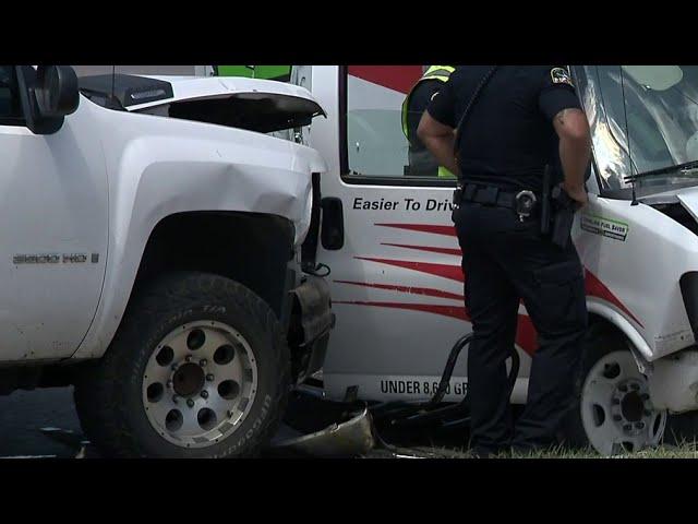 Two arrested after police chase with stolen U-Haul vehicle, Leon Valley officials say