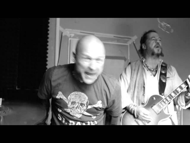 KNORKATOR - Zähneputzen, Pullern und ab ins Bett (OFFICIAL VIDEO)