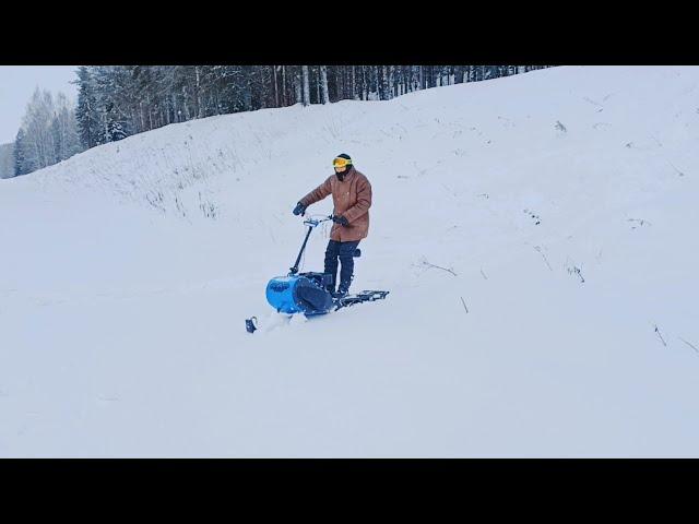 Неужели не залетит?!  снегокат, мотобуксировщик, снегоход.