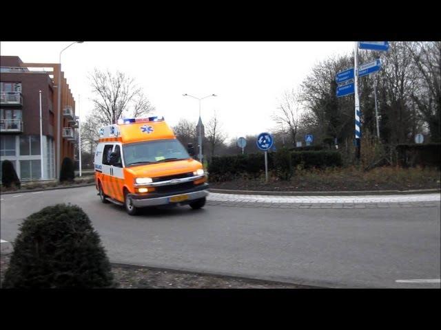 A1 13-196 AMBULANCE AMSTERDAM NAAR MARKEN [VERSNELLER]