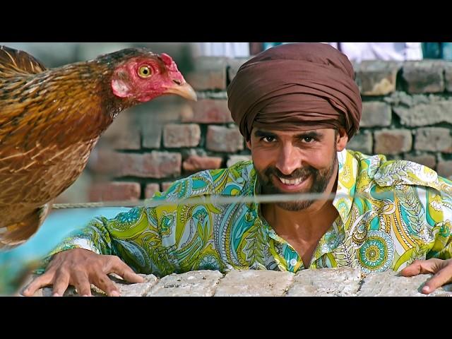 मुर्गी पकड़ने के चक्कर में Happy Singh ने किया पूरे गांव को Unhappy  Akshay Kumar - Singh Is Kinng