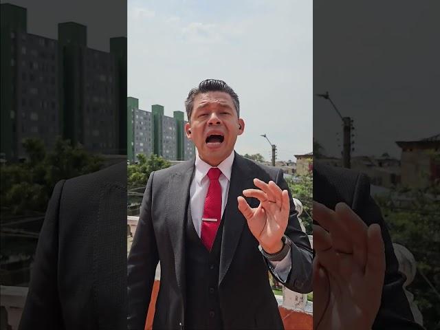 ¿ABOGADOS QUE COBRAN POR ADELANTADO?