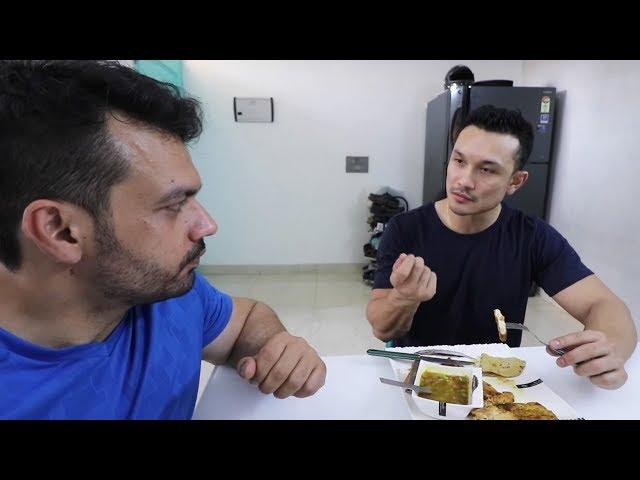 Cooking Chicken For Jeet Selal - FitMuscle TV