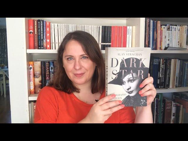 Victoria’s Book Reviews: Dark Star: A Biography of Vivien Leigh by Alan Strachan