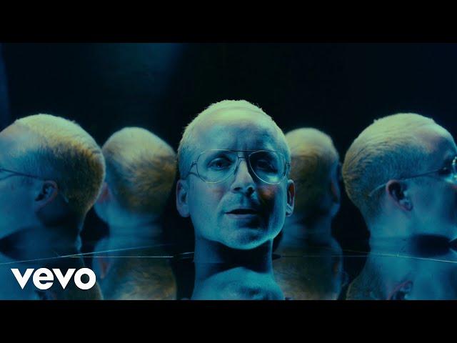 Hot Chip - Melody of Love (Official Video)