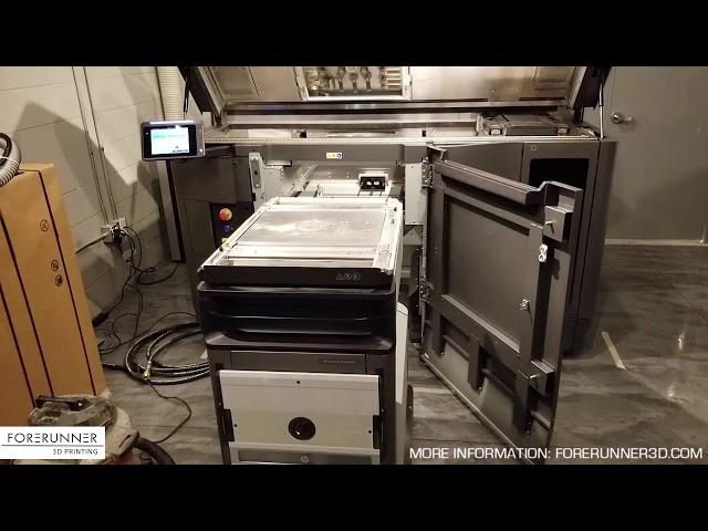 HP Mulit Jet Fusion 4200 3D Printer - How The Machine Work + Parts Being Built