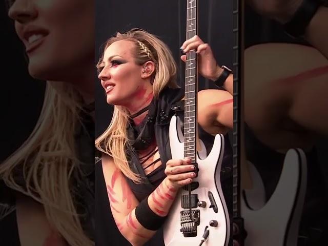 Nita Strauss master guitar solo live 2022 | Alice Cooper Show