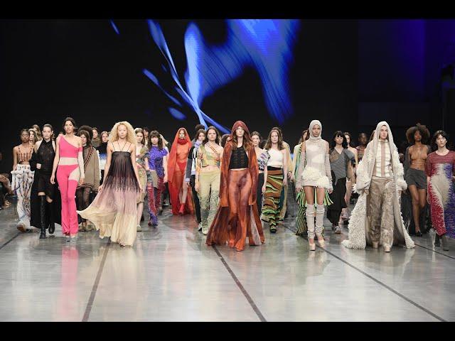 Fashion Show | MA Creative Knitwear Design | Pitti Filati 93 | Accademia Costume & Moda