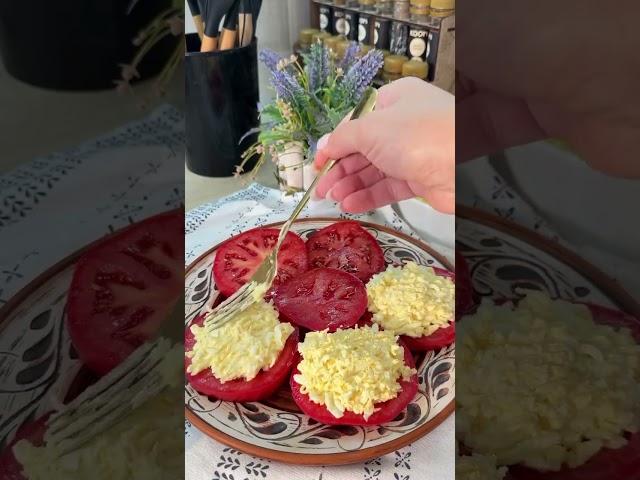 Эта вкусная быстрая в приготовлении Закуска  станет идеальным началом любого застолья! Рекомендую