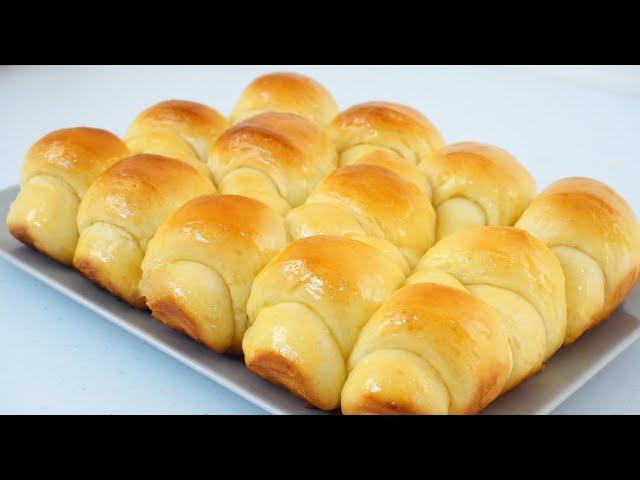 Super Fluffy Butter Rolls