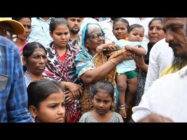 GULBARGA WATER BOARD EMPLOYEES PROTEST AND DEMANDS COMPENSATION FOR EMPLOYEE WHO DIED ON DUTY