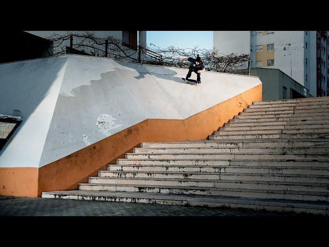 Kyle Walker's "RUBY" Vans Part