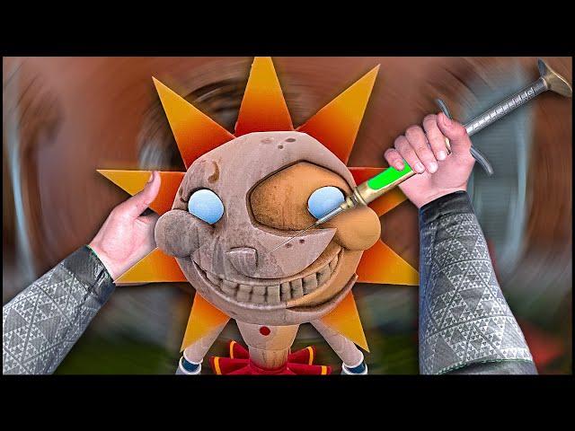 Animatronics called the SUN from FNAF 9 for ILLEGAL Experiments in VR!