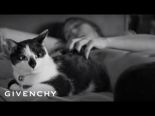 GIVENCHY | Teaser Campaign: Transformation Seduction