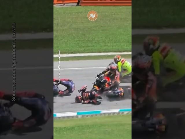 Slowmo Quartararo, Miller and Binder incident at the Malaysian GP