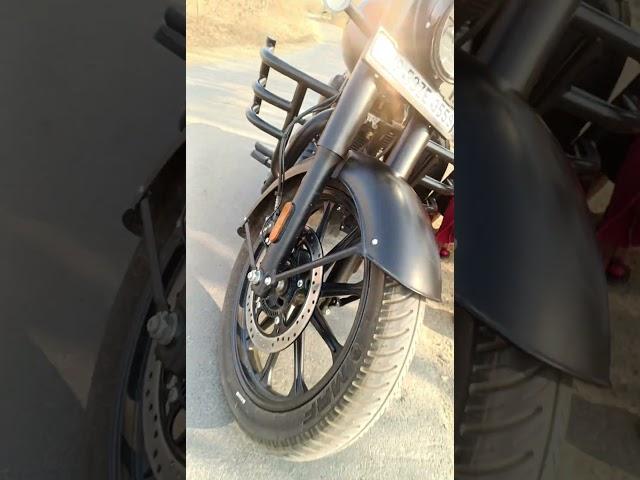 Royal Enfield | full view | stealth black