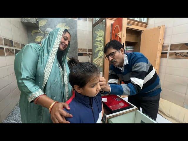 आरुषि के Birthday पर हो गयी   ear piercings || Pal Family Vlogs