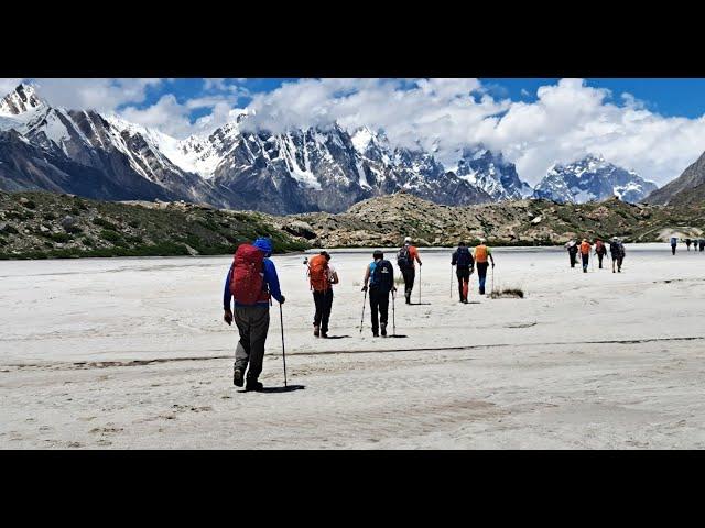 Trekking Biafo - Hispar Glacier, Snowlake, Pakistan 2023 Spanish Team