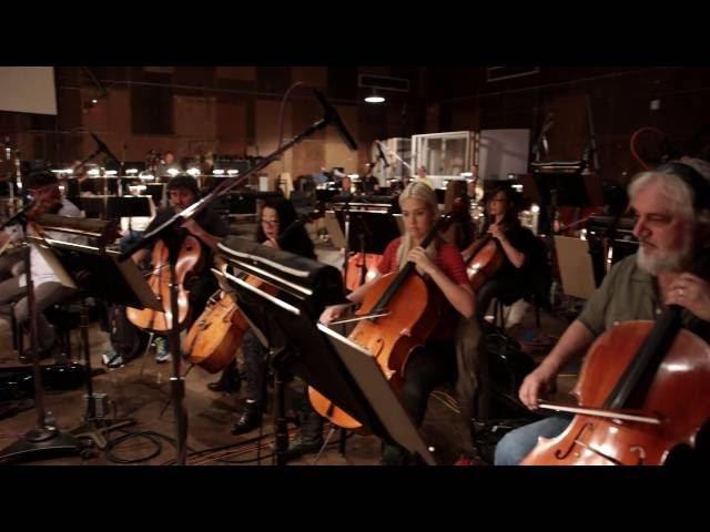 Peter Boyer: "Remembrances" - Hollywood Studio Symphony