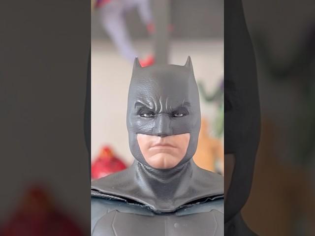 Unboxing Beast Kingdom Justice League Batman #batman #batfleck #justiceleague #unboxing #dc #toys