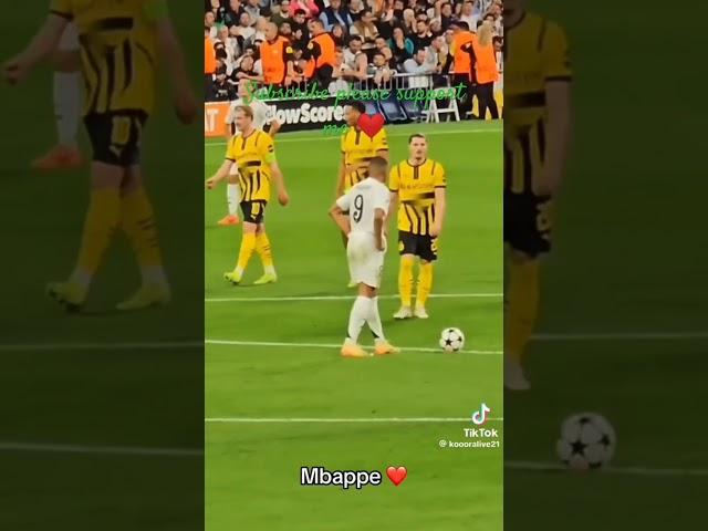 MBAPPE and Ronaldo ️️ #viral#youtubeshorts #ronaldoskills  #trendingshorts #feedshorts #siuuuuu