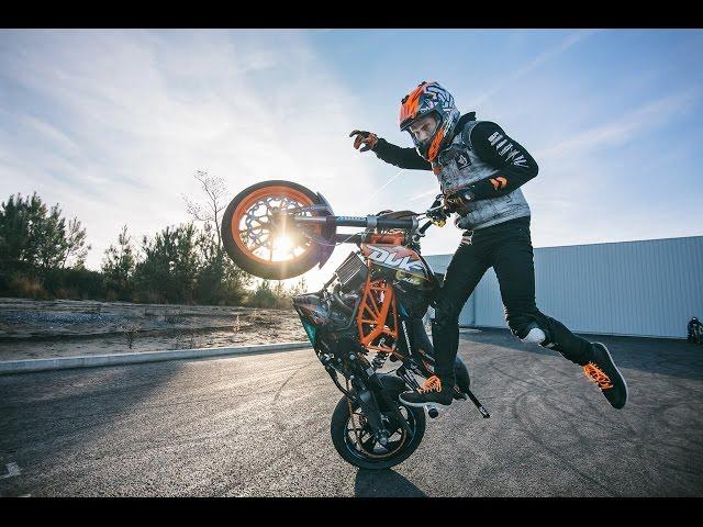 KTM Stunt session Rok Bagoros and co.