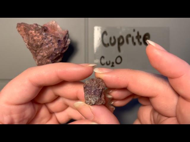 Minerals : Oxides - Cuprite