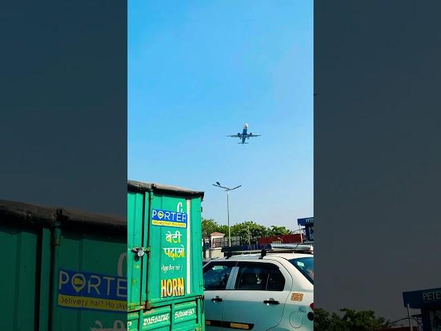 New sound for aeroplane ️ #flight #aeroplanefunnyvideo #aeroplane #delhi #streetvideos