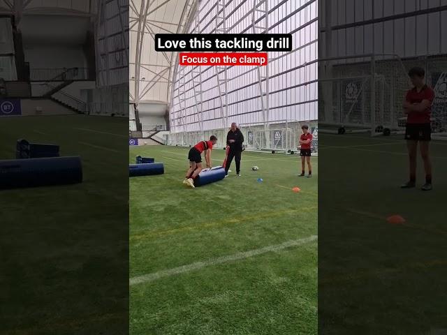 How to finish your Rugby Tackle. love this drill from Richie Gray, World Rugby