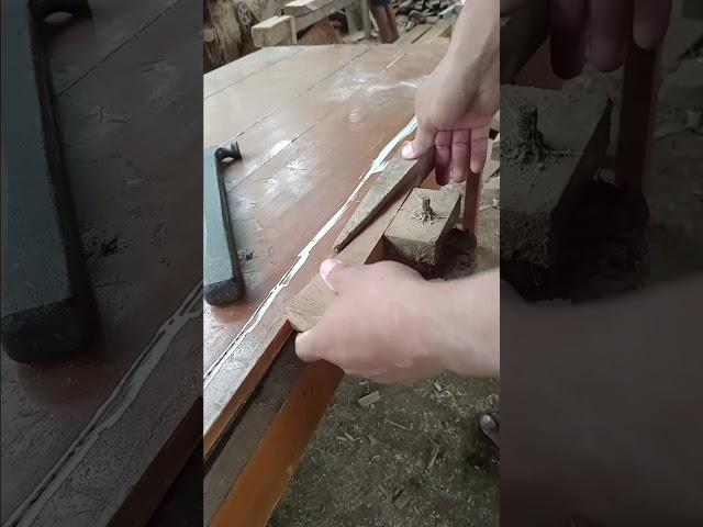 glue the table top #shorts #fyp #virals #trending #woodworking #carpenter #diy #skills #tricks