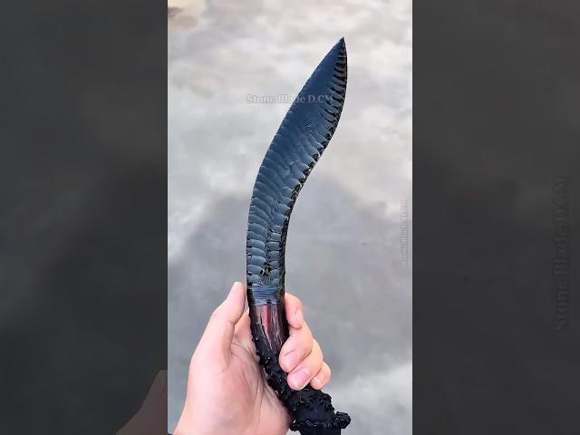 Kukri obsidian.