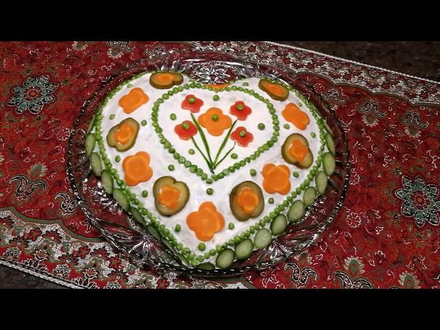 فوت وفن های یک سالاد الویه خوشمزه وبی عیب ونقص با آشپزخانه فریبا  Salad Olivieh Recipe