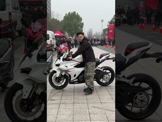 When your friend is not tall enough and wants to ride a racing bike? #Motorcycle #450race  #funny