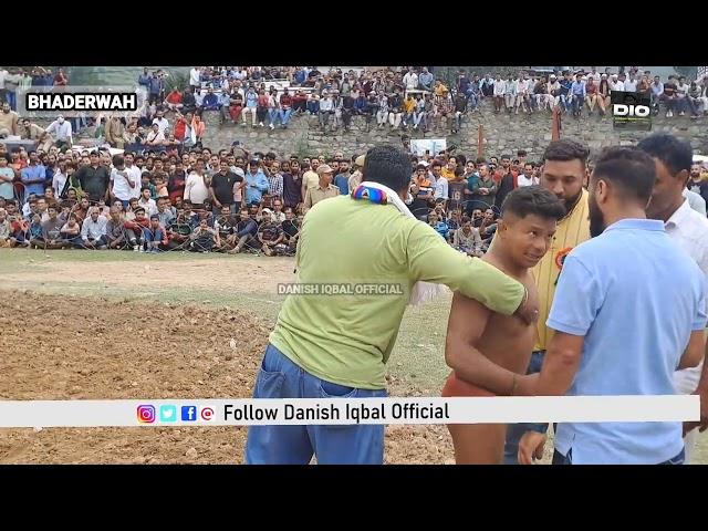 Deva Thapa Nepal Vs Binya Himachal || Dangal #Bhaderwah