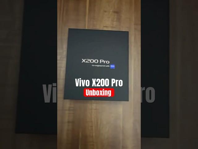 Finally got hold of this beast: Vivo X200 Pro #vivo #vivox200pro #unboxing #vivovseries #newphone