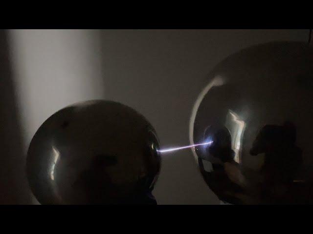 Making a Van de Graaff Generator and the Importance of Relative Humidity and Electrical Ground