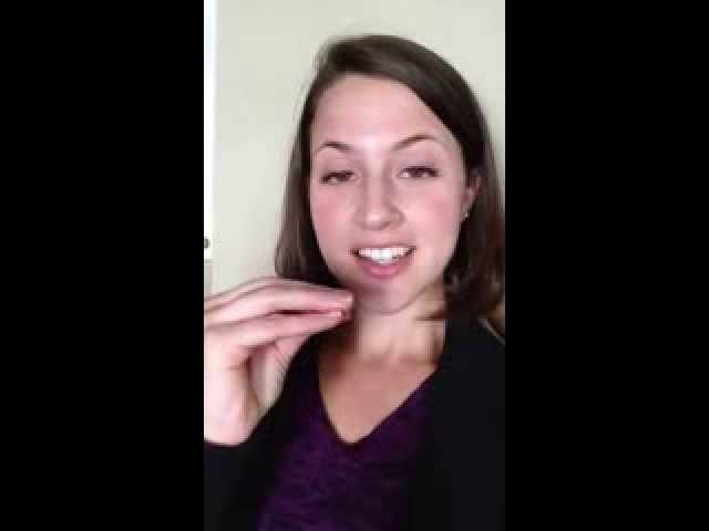 Teaching your baby sign language: Sign for the word "EAT"