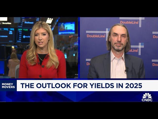 Jeffrey Sherman on CNBC Discusses Year-End Bond Allocations