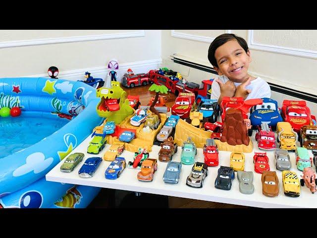 Looking for Disney Pixar Cars, Lightning McQueen