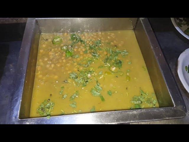 Lahori Cholay Recipe By Cooking With Kawish