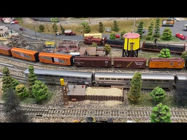 Brand New Kato Nscale Amtrak ALC-42 & Superliner Set Unboxing