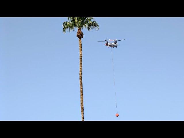 Billings Flying Service CH-47 Chinook Dipping Longline Bucket -- Queen Valley, AZ Fire 10-5-24