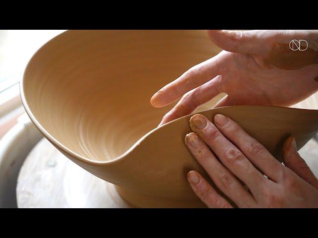 물레로 만드는 도자기 대접 : How to make a wide bowl on the pottery wheel  [ONDO STUDIO]