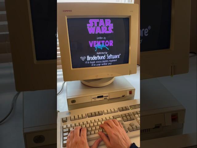 Retro PC ASMR: IBM PS/2 Model 30 #80s #retrocomputing #retrogaming #dos #starwars #asmr